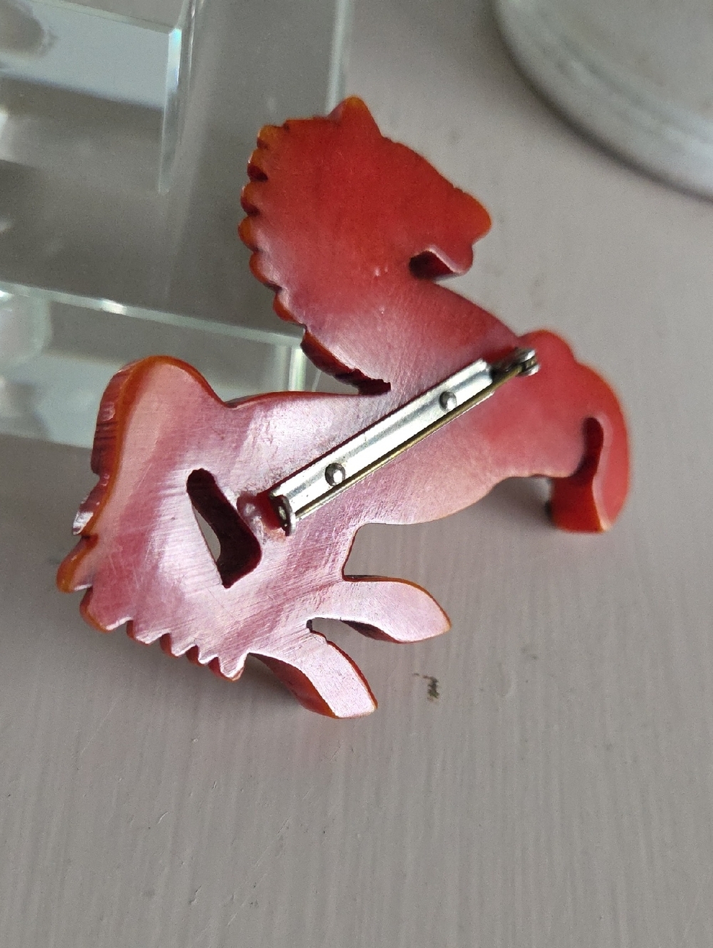 Bakelite Rust Orange Horse Pin Brooch - Picture 9 of 9
